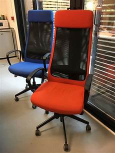 Office Chairs With Rubber Wheels