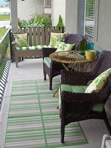 Outdoor Patio Table And Chair Sets